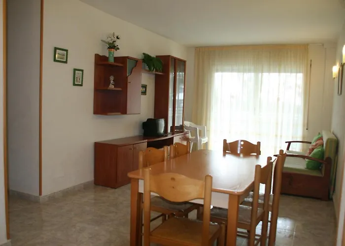 Apcostas - Village Park Lejlighed
